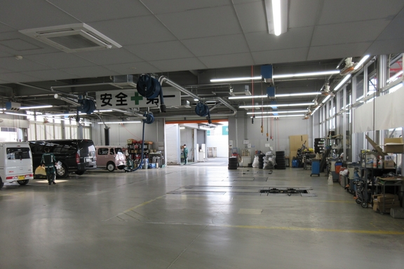 群馬トヨペット高崎上大類店_工場
