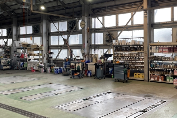 群馬トヨペット館林青柳店_工場