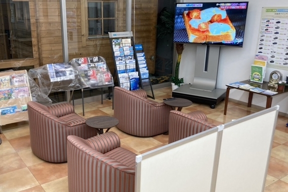群馬トヨペット安中板鼻店_待合