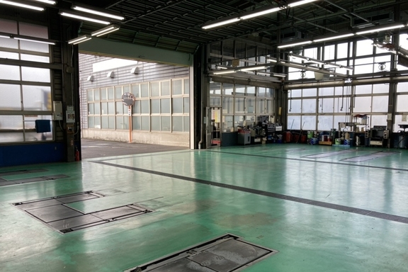 群馬トヨペット伊勢崎宮子店_工場